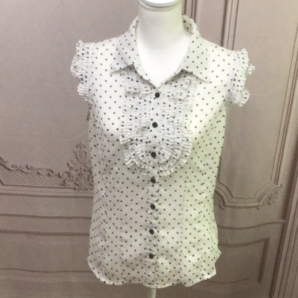 - Adorable White & Black Polka Dot Blouse
